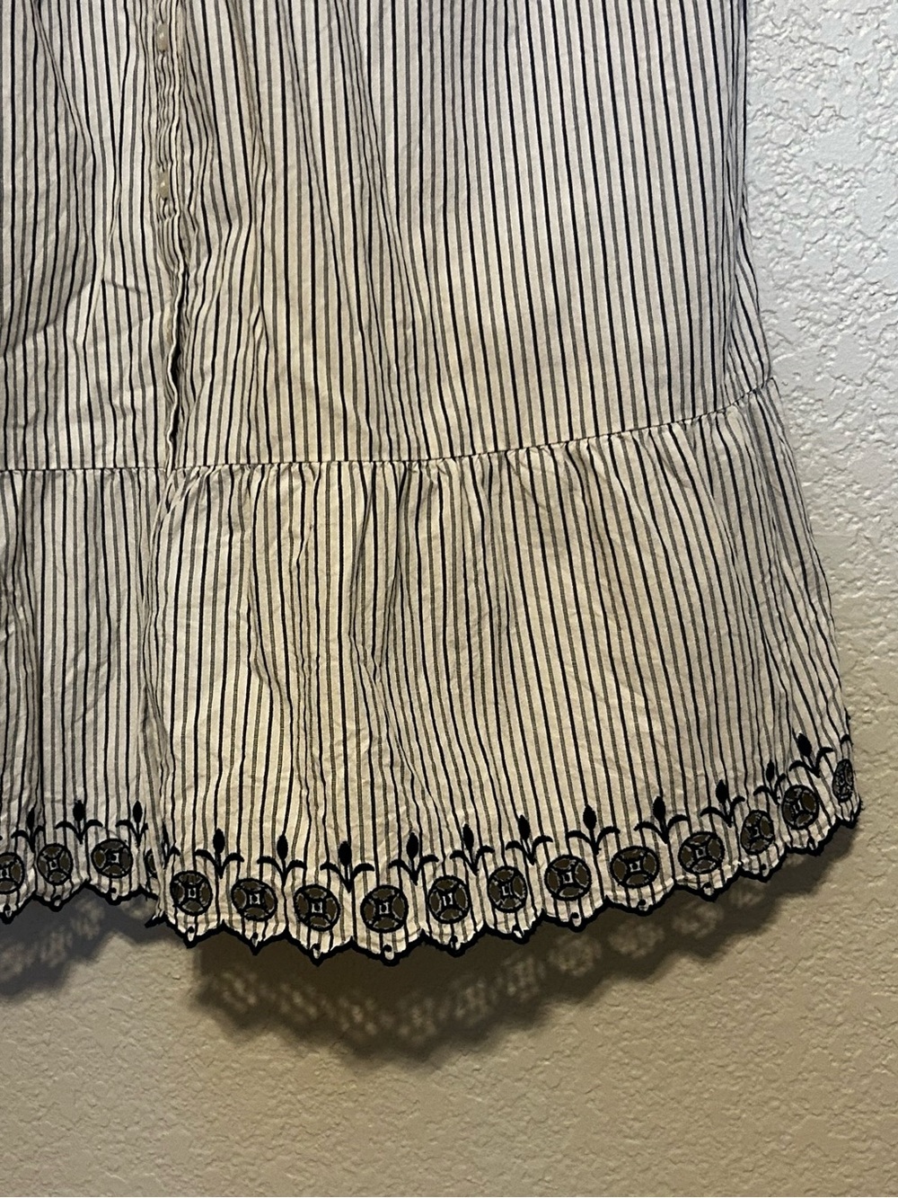 Madewell Striped Embroidered Midi Dress Women’s 00 Button Front Boho Cottagecore - Picture 5 of 8
